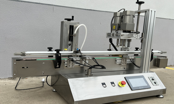 Laboratorium Automatische Lineaire Tafelblad 1-100 ml Crème Olie Magnetische Pomp Vulmachine